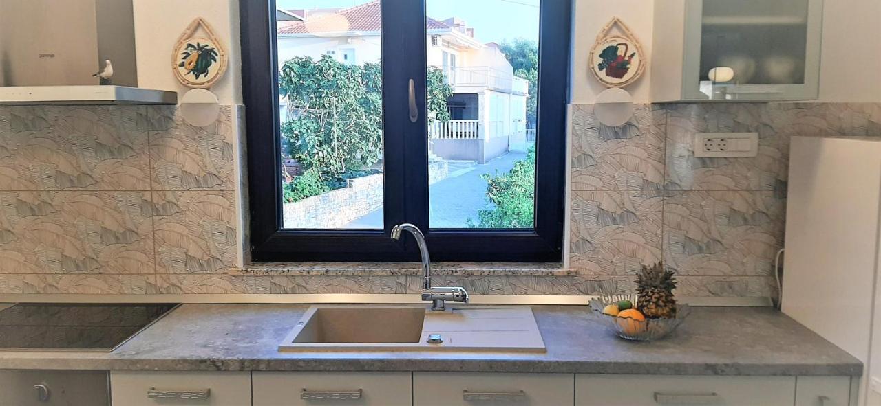 Apartments Figos Trogir Exterior foto